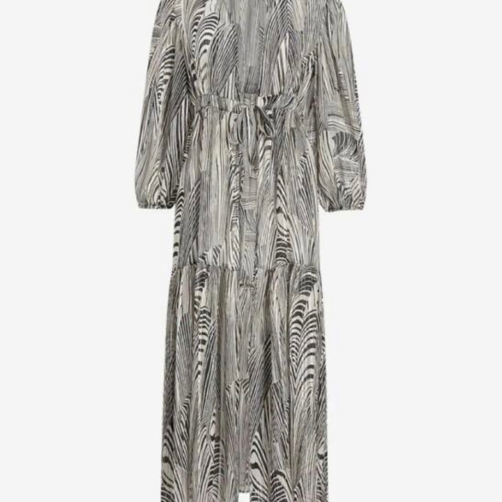 Express Size M/L Express duster /cover up